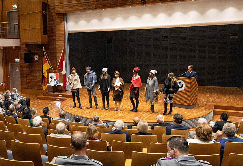 Feier zu „200 Jahre Unabhängigkeit Perus"