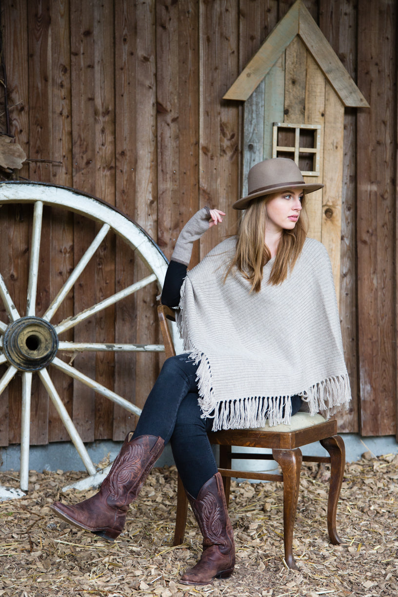 Alpaka Ponchos für Damen