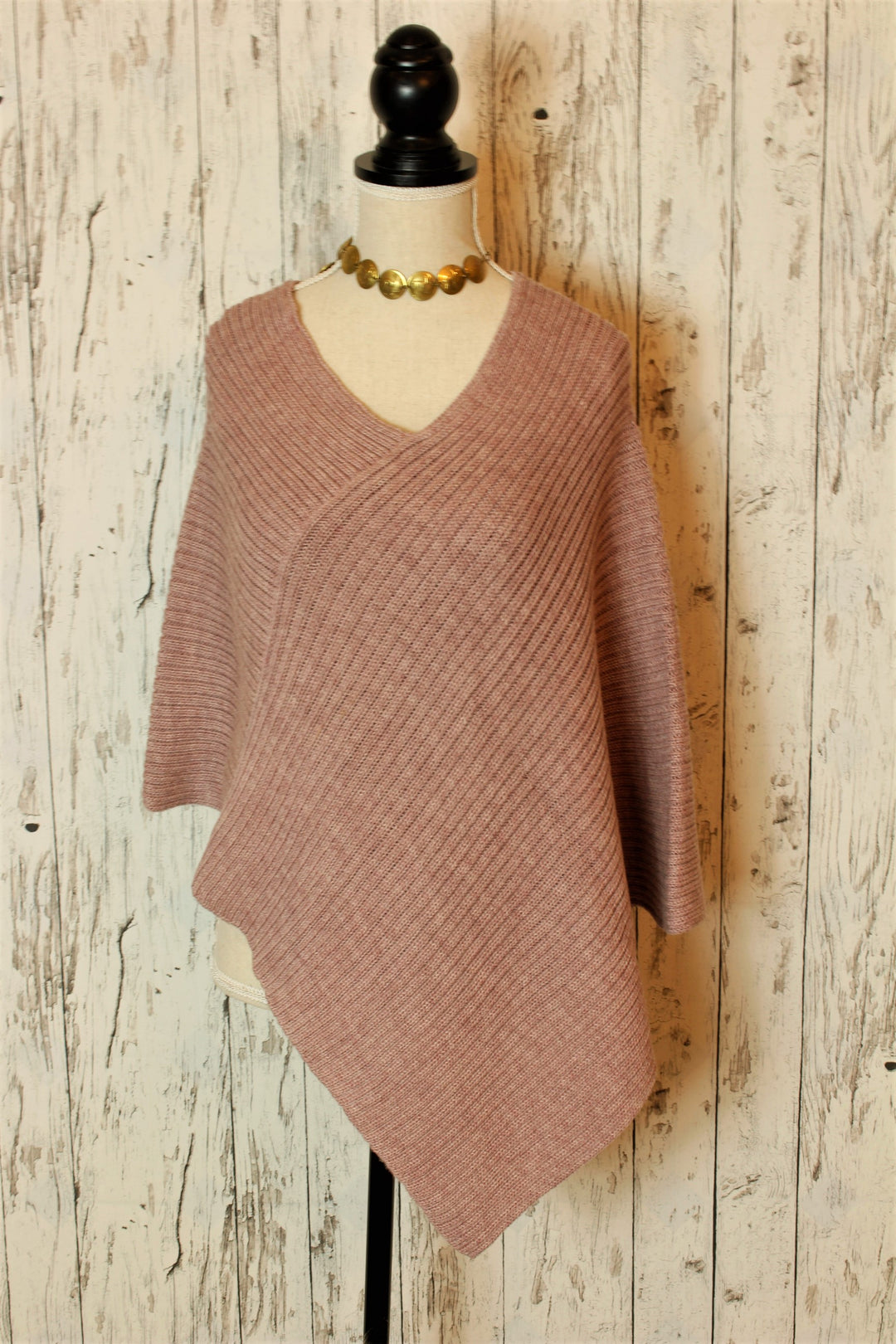 Poncho-Ribb-S-Englisch-rose