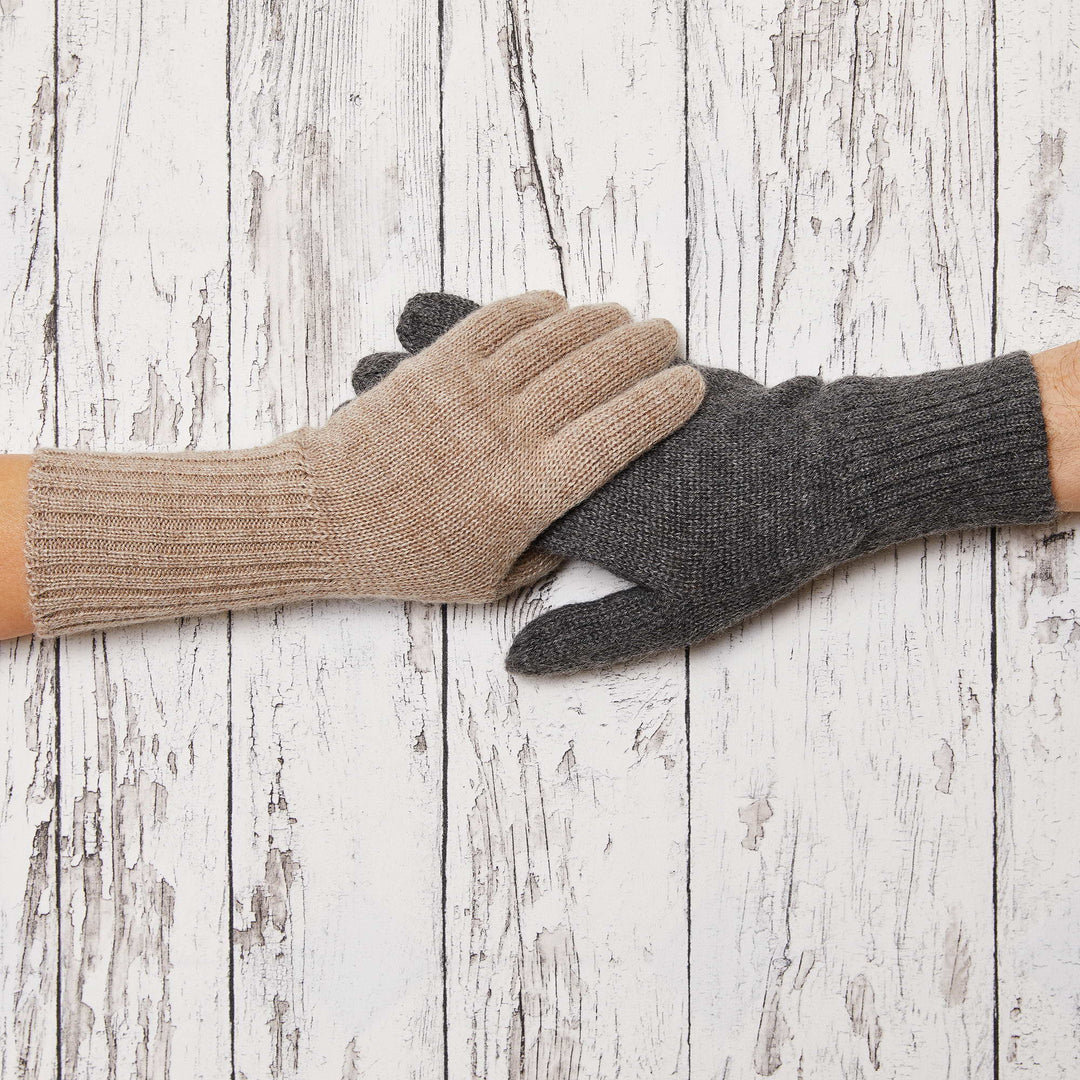 alpaka handschuhe warm Alpaka Fingerhandschuhe „Isabelle“ ▷ handgestrickt in Peru – Etiqueta Blanca
